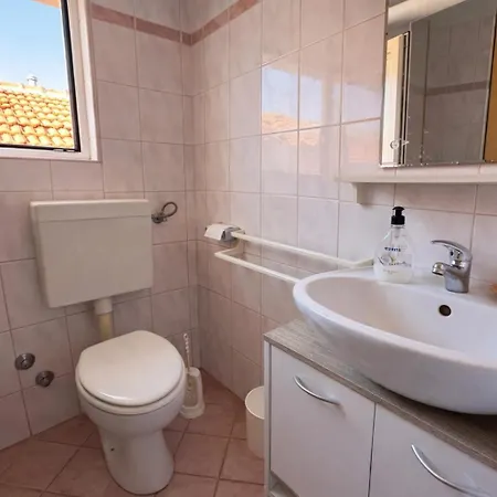 Salis - 50m From The شقة *